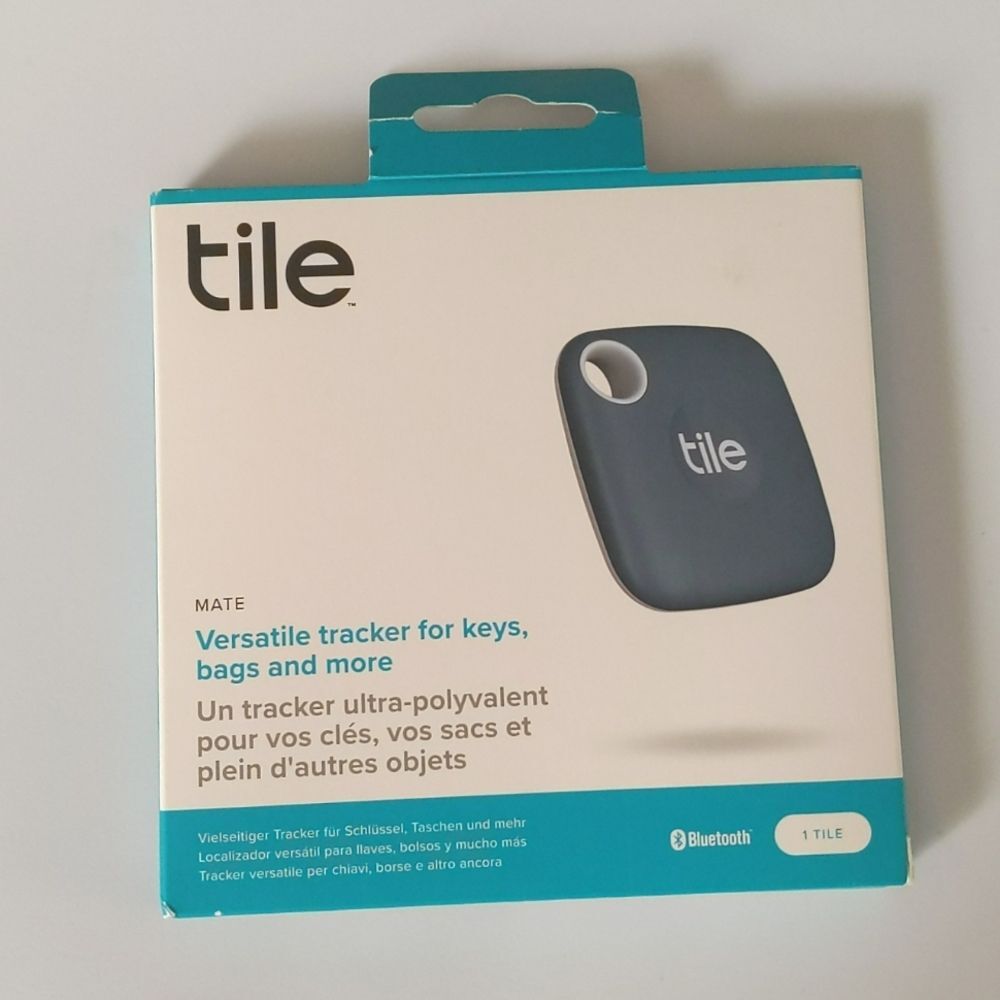 Tile Mate Bluetooth Item Key Finder NEW